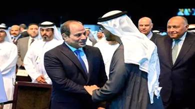 ​رئيس الإمارات يصل إلى القاهرة والرئيس المصري في استقباله